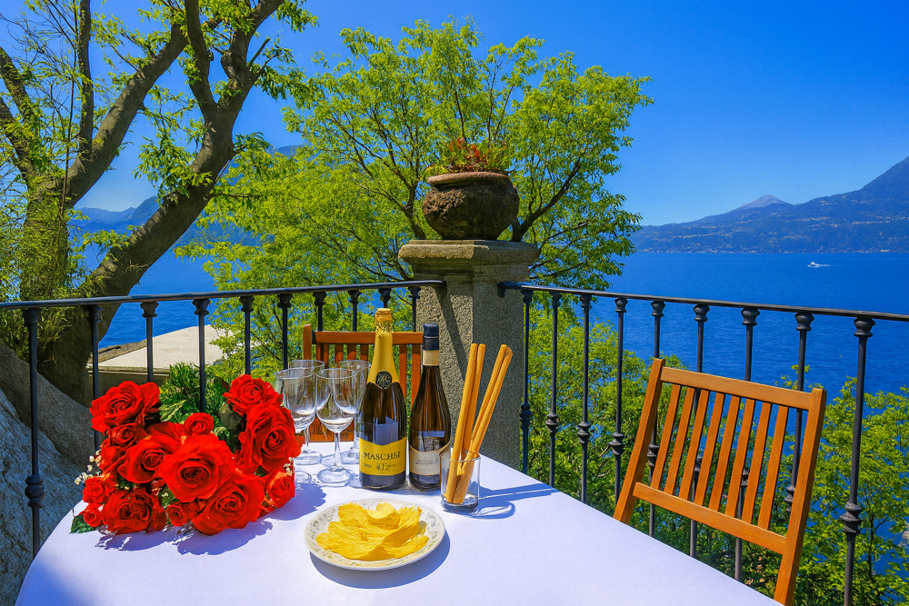 Lake Como 101