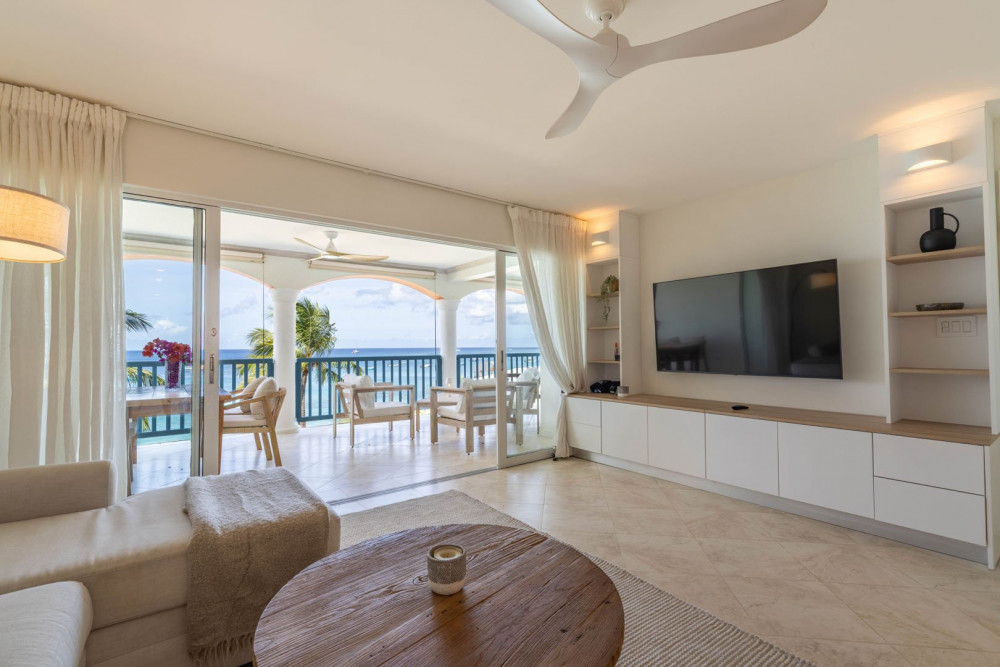 Villas On The Beach 305