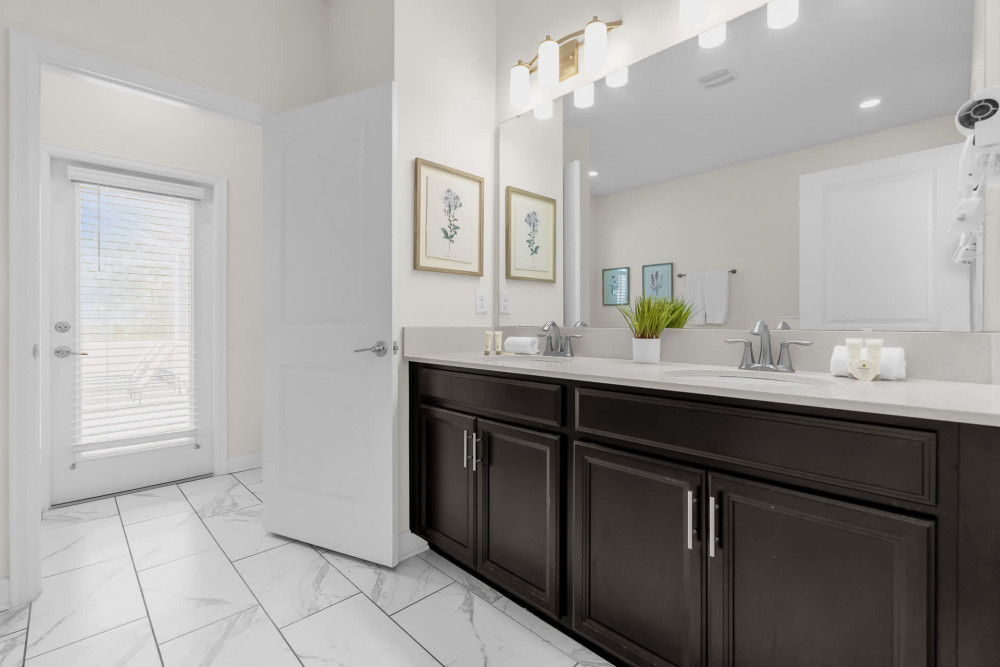 Championsgate 908