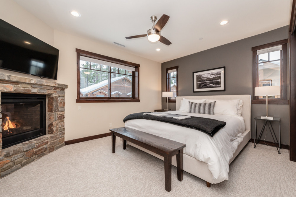 Mammoth Lakes 130