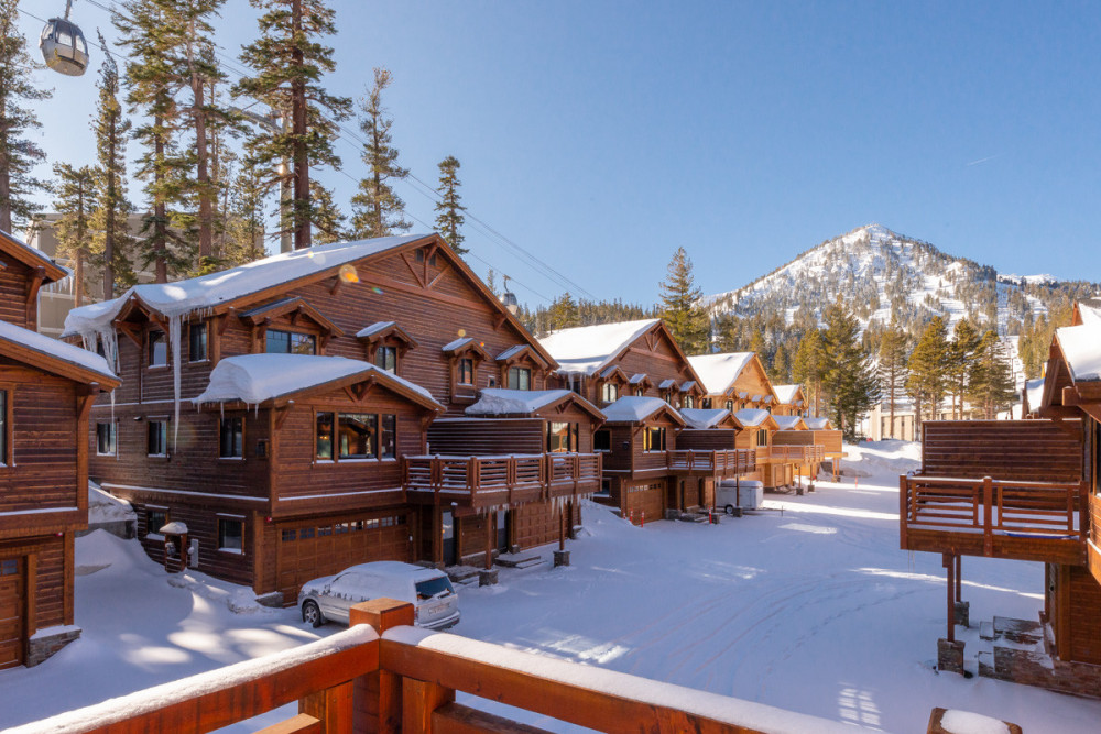 Mammoth Lakes 130