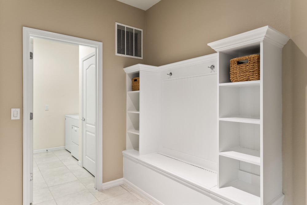 Windsor at Westside 901