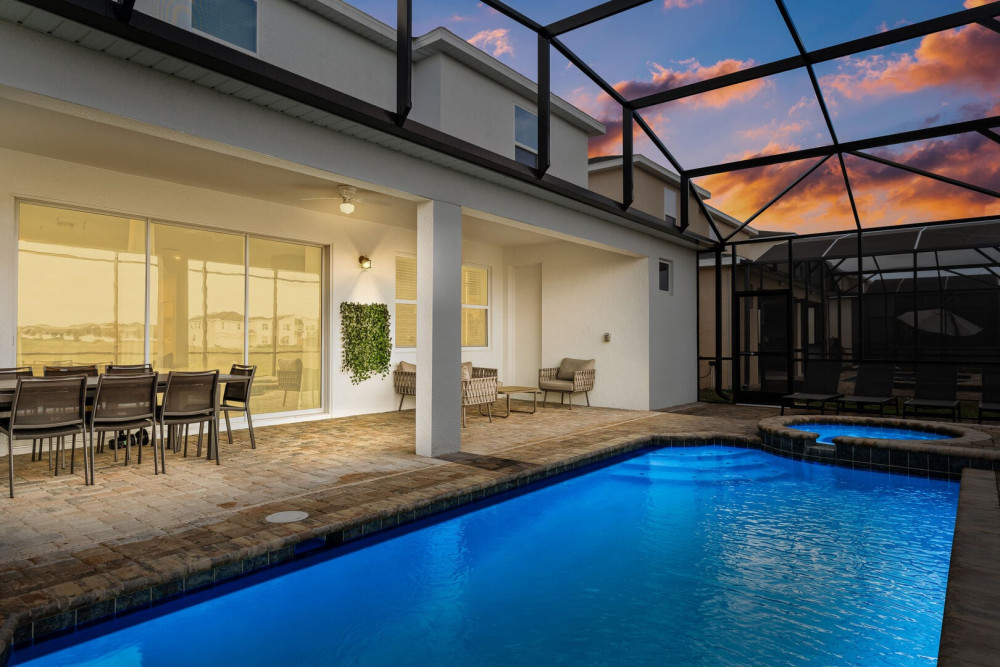 Solara Resort 616