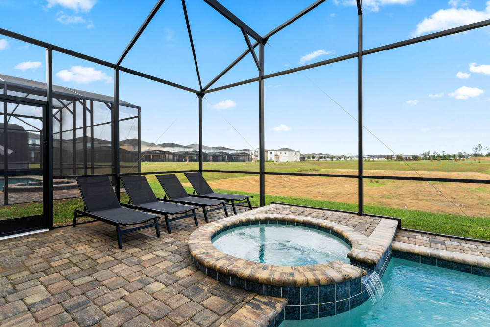 Solara Resort 616