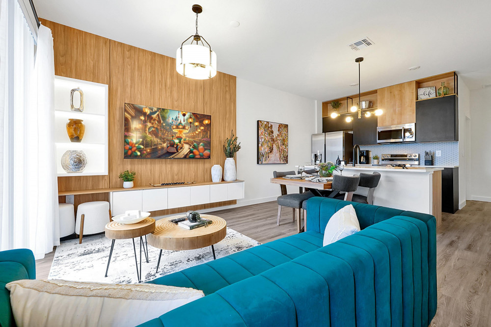 The Hub at Westside 18