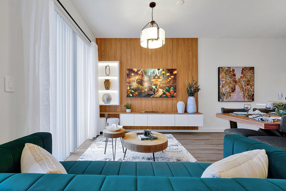 The Hub at Westside 18