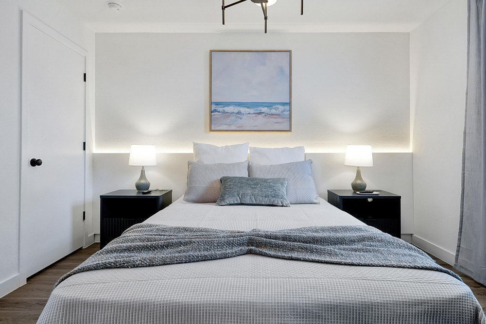 The Hub at Westside 18