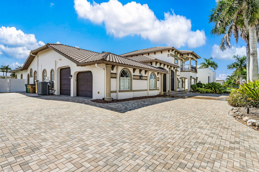 Cape Coral 1121