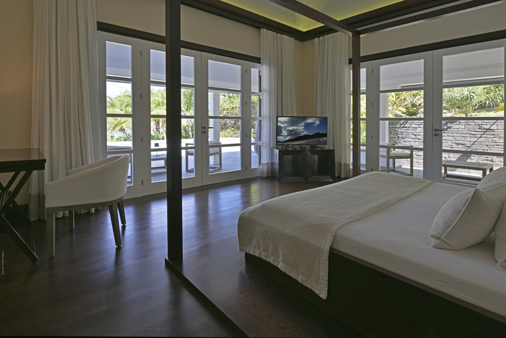 Villa Silver Rainbow