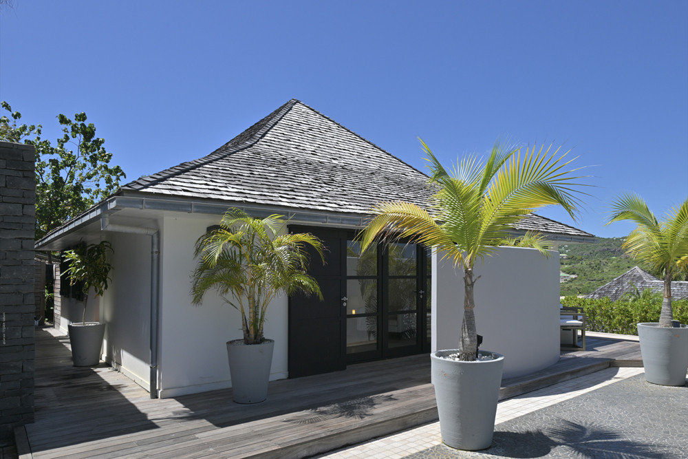 Villa Silver Rainbow