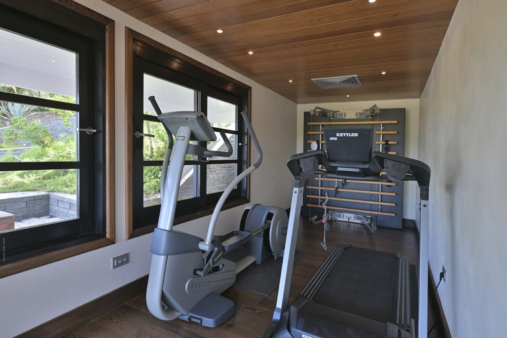 Villa Silver Rainbow