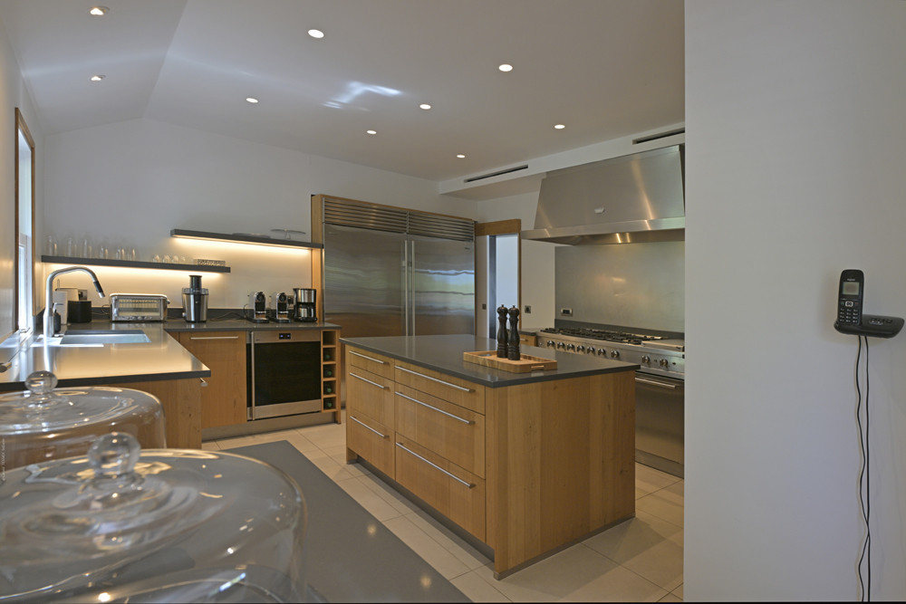 Villa Silver Rainbow