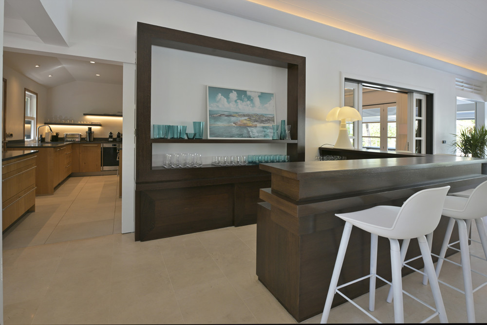 Villa Silver Rainbow