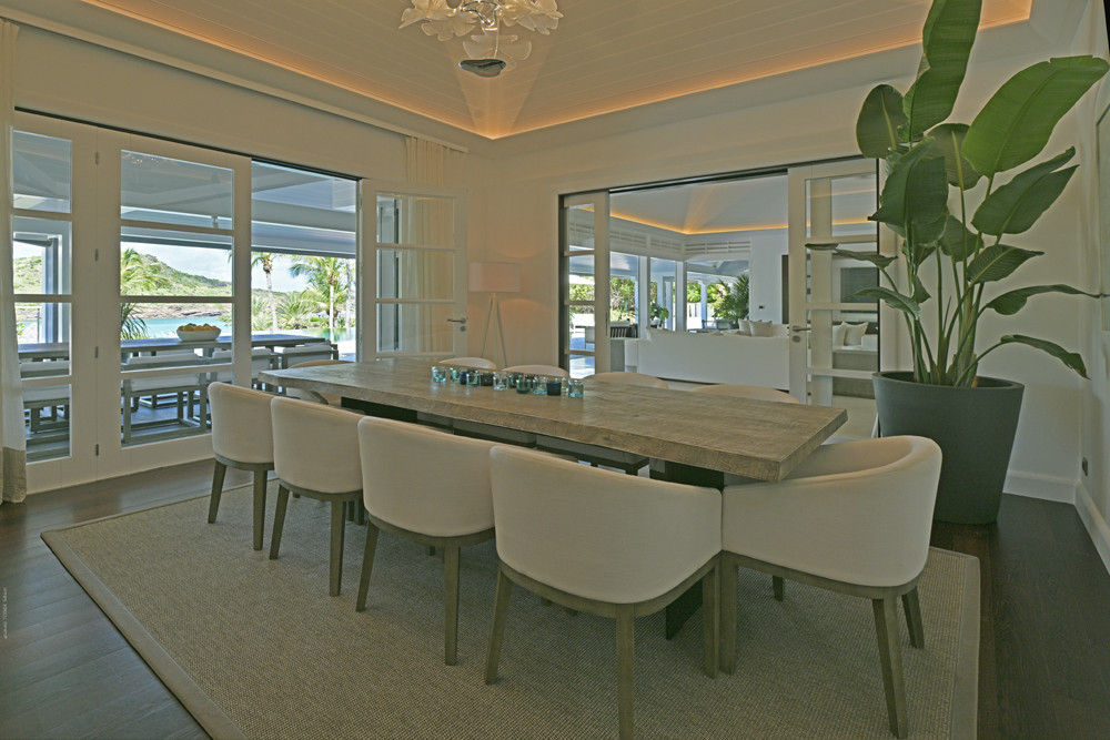 Villa Silver Rainbow