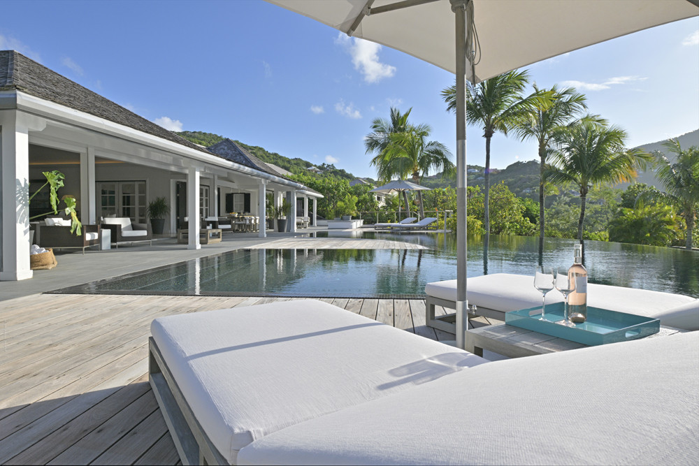 Villa Silver Rainbow