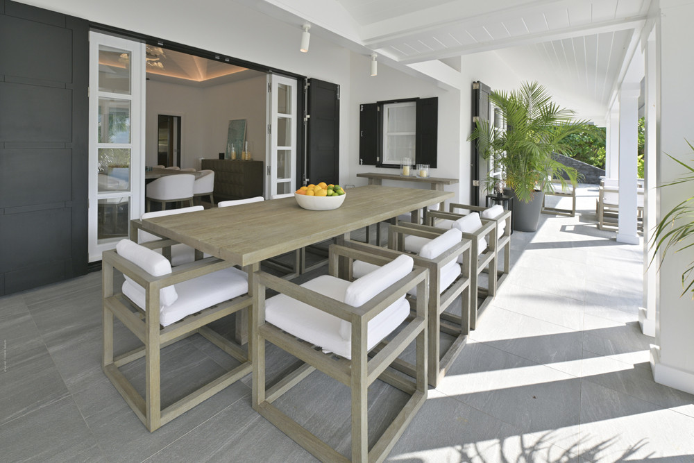 Villa Silver Rainbow