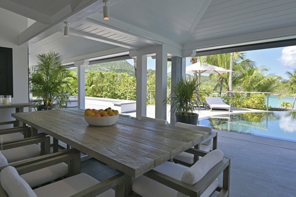 Villa Silver Rainbow