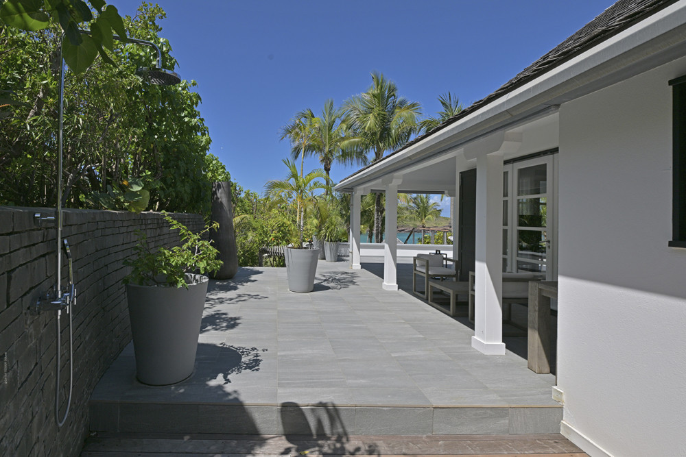 Villa Silver Rainbow