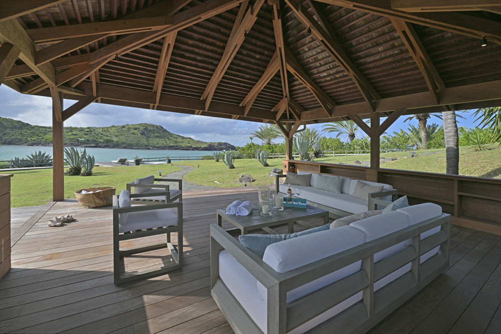 Villa Silver Rainbow