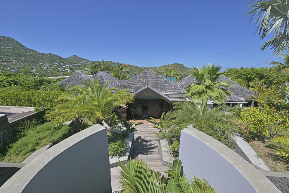 Villa Silver Rainbow