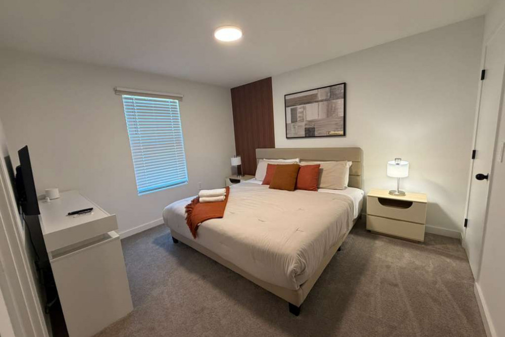 The Hub at Westside 17