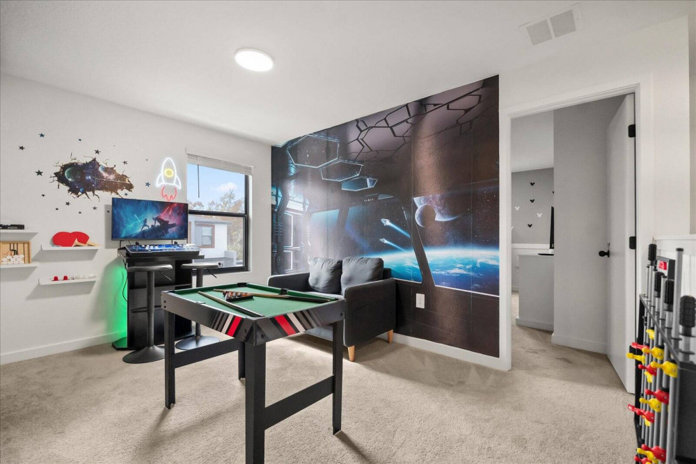 The Hub at Westside 17