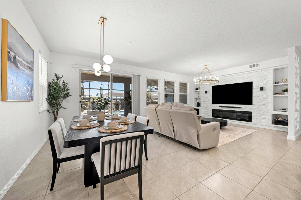Solterra Resort 458