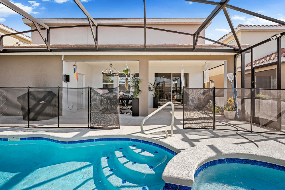 Solterra Resort 458