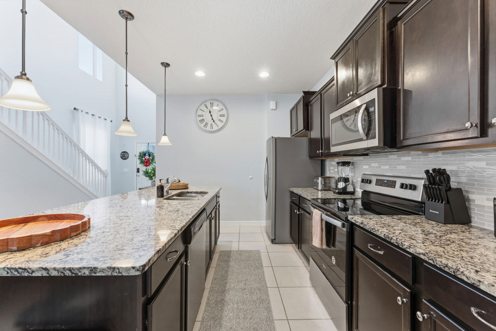 Windsor at Westside 2100