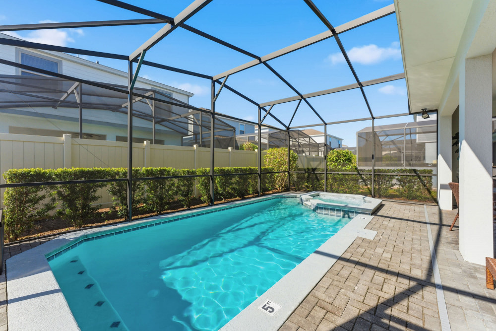 Windsor at Westside 2100