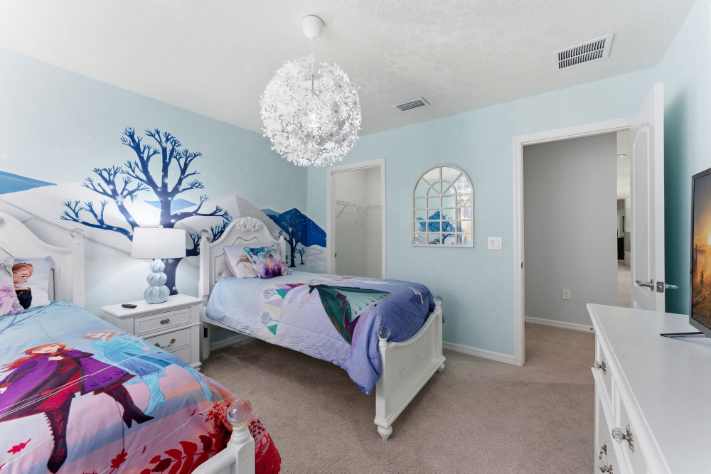 Windsor at Westside 2100