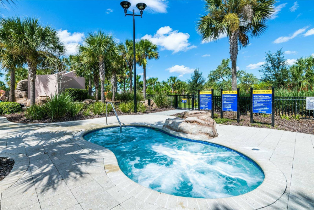 Solterra Resort 461