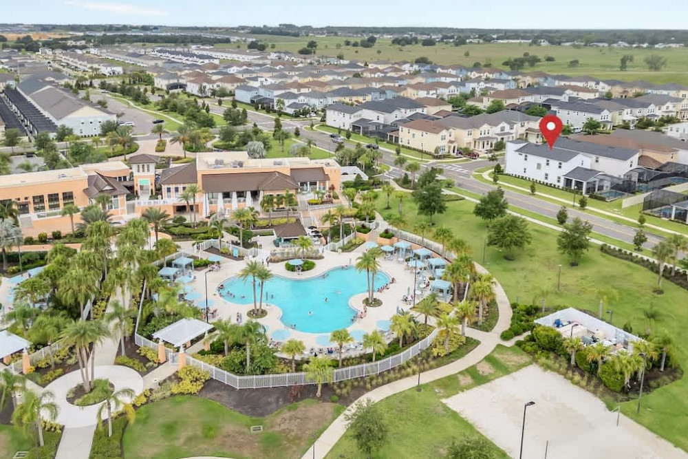 Solara Resort 651