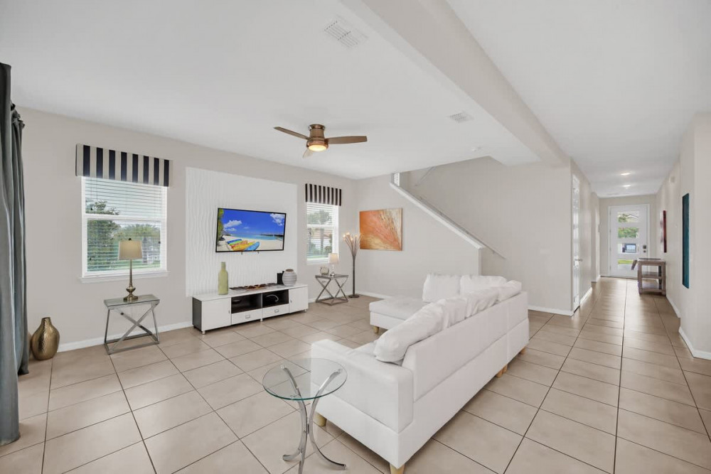 Solara Resort 651