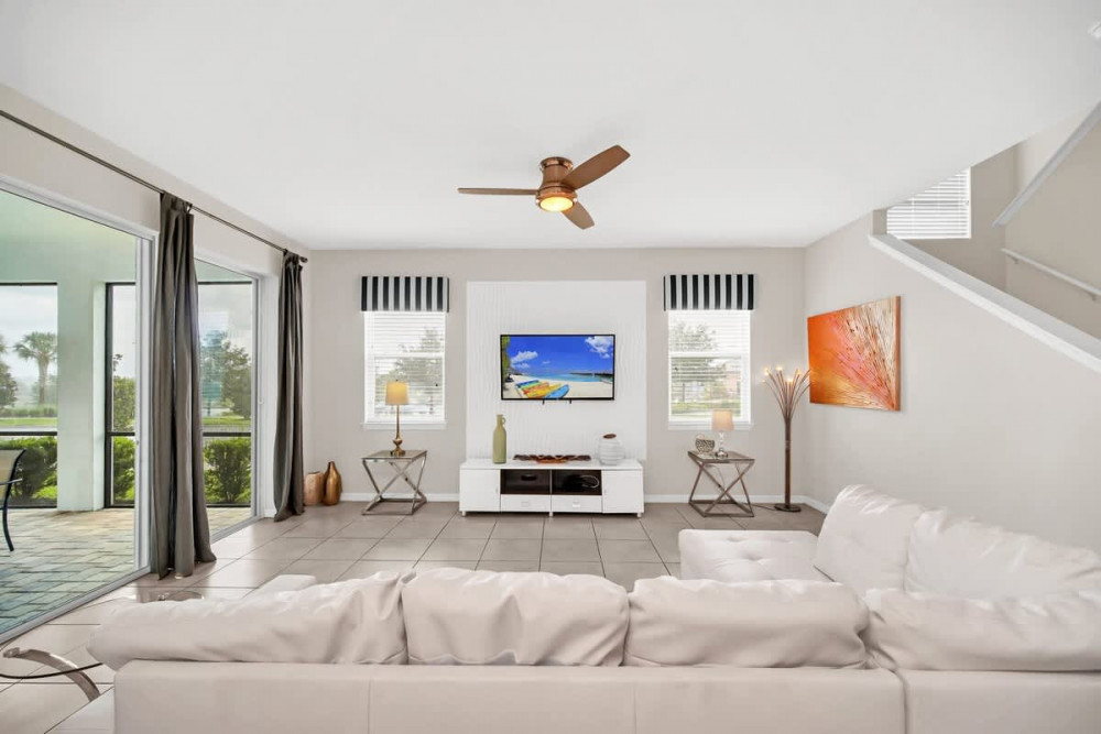 Solara Resort 651