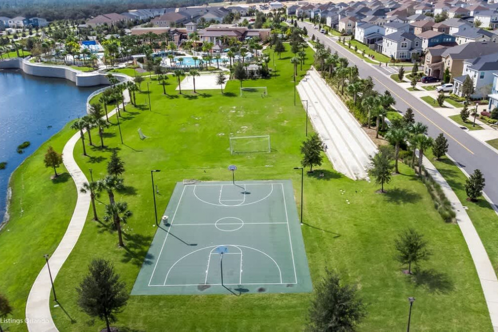 Solara Resort 651