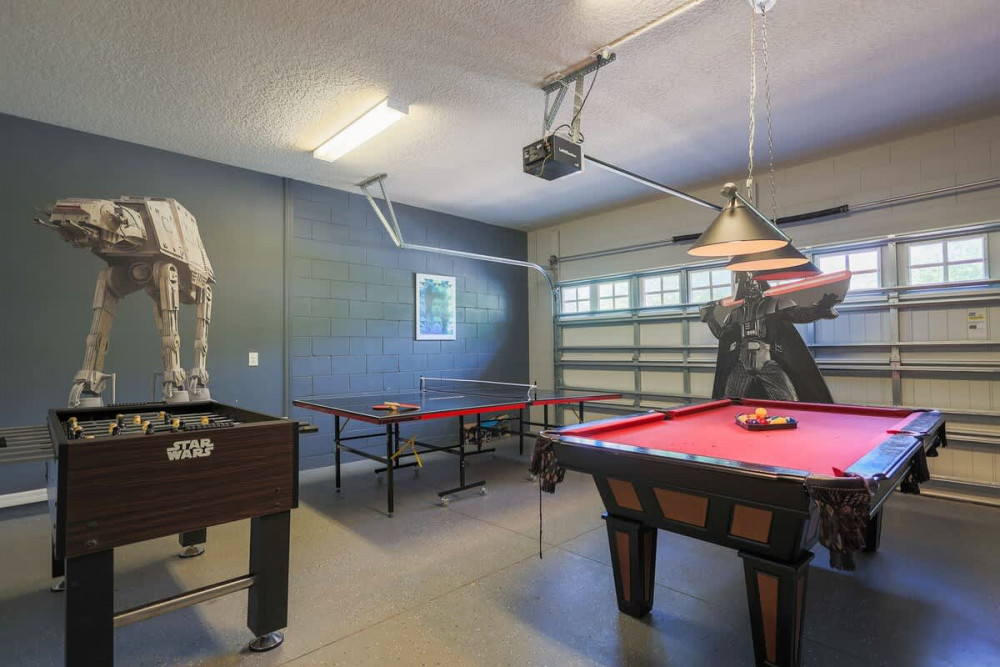 Windsor at Westside 2000