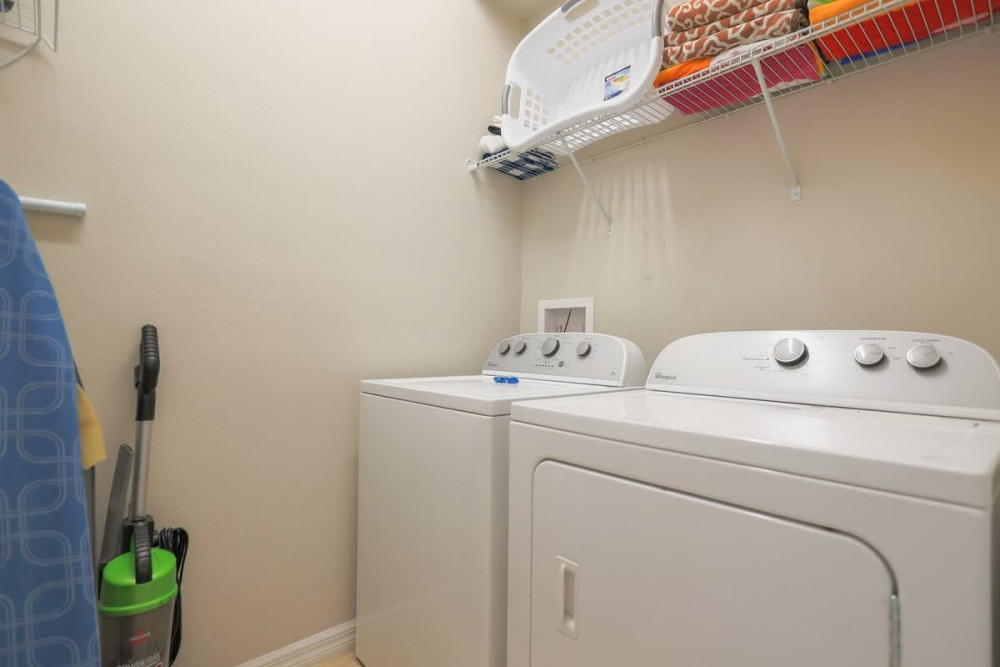 Windsor at Westside 2000