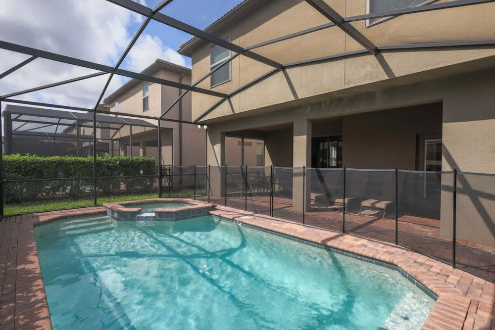 Windsor at Westside 2000