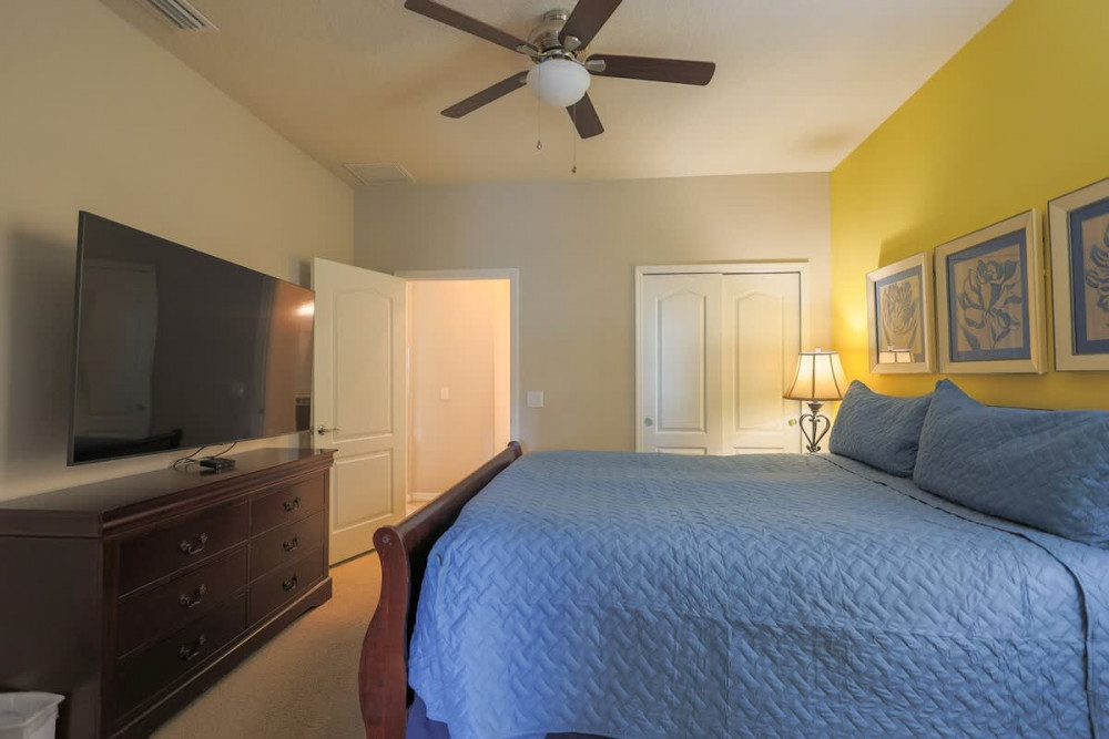 Windsor at Westside 2000