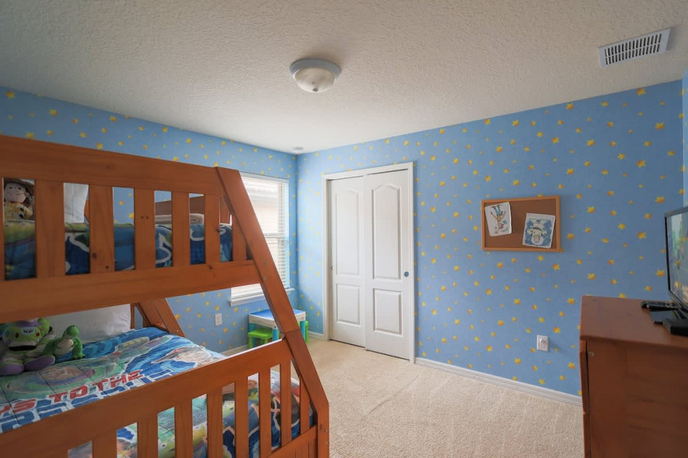 Windsor at Westside 2000