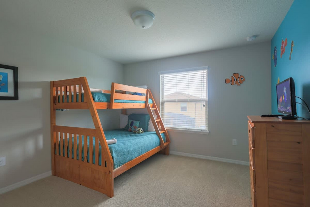 Windsor at Westside 2000