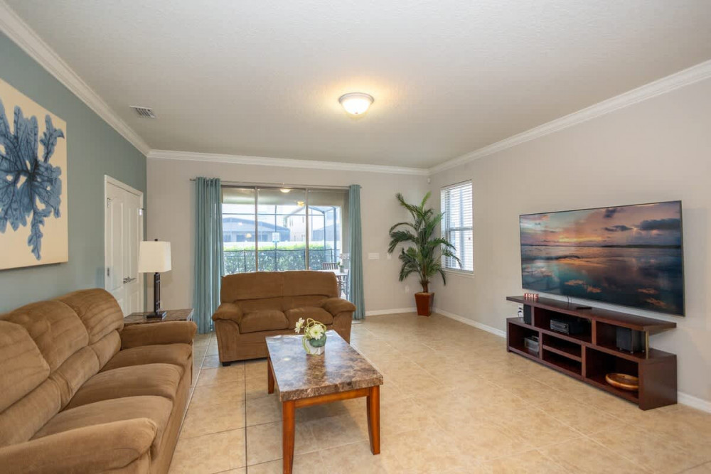 Windsor at Westside 2000