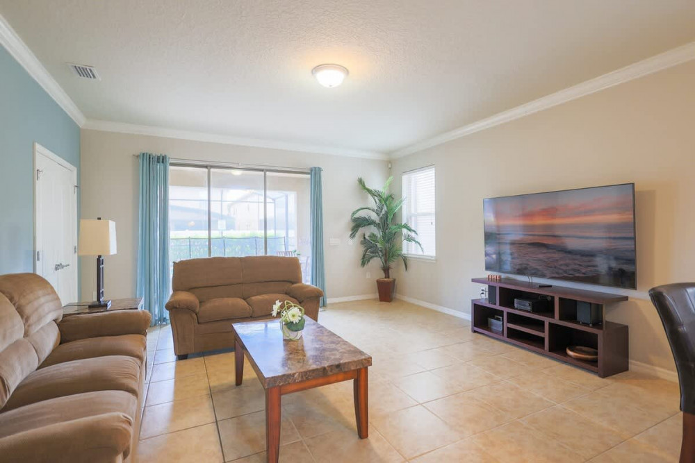 Windsor at Westside 2000