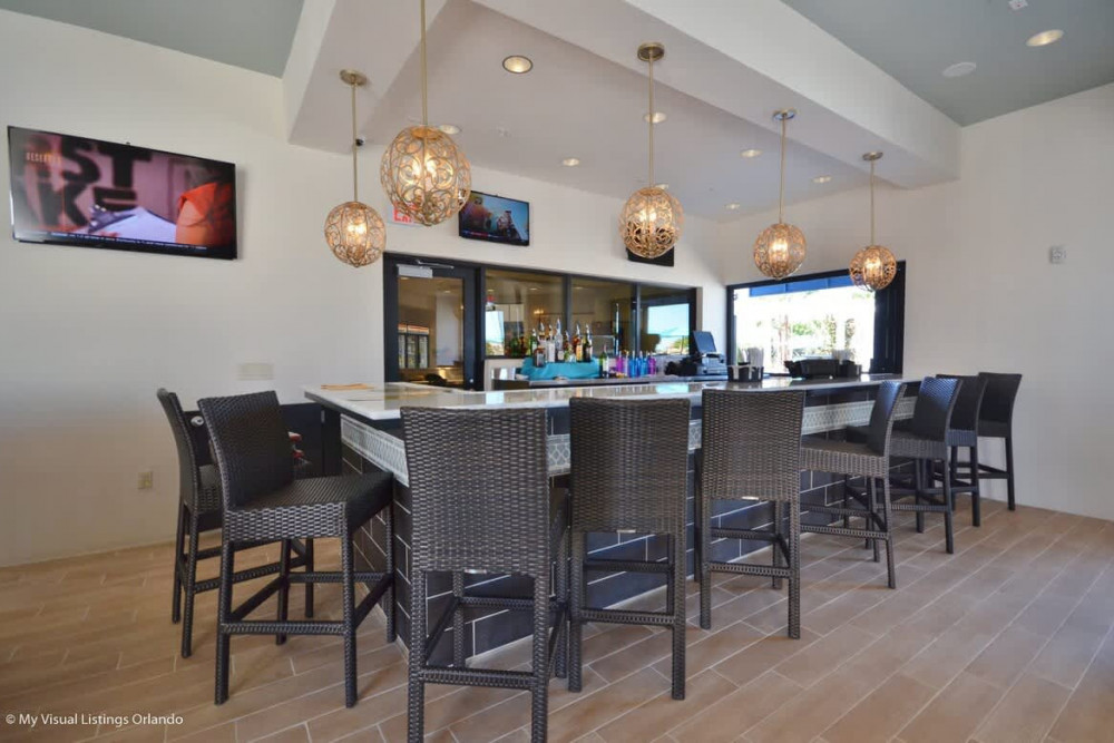 Windsor at Westside 2000