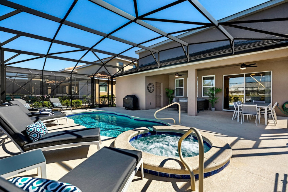 Solterra Resort 472
