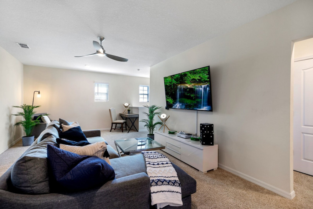 Solterra Resort 472