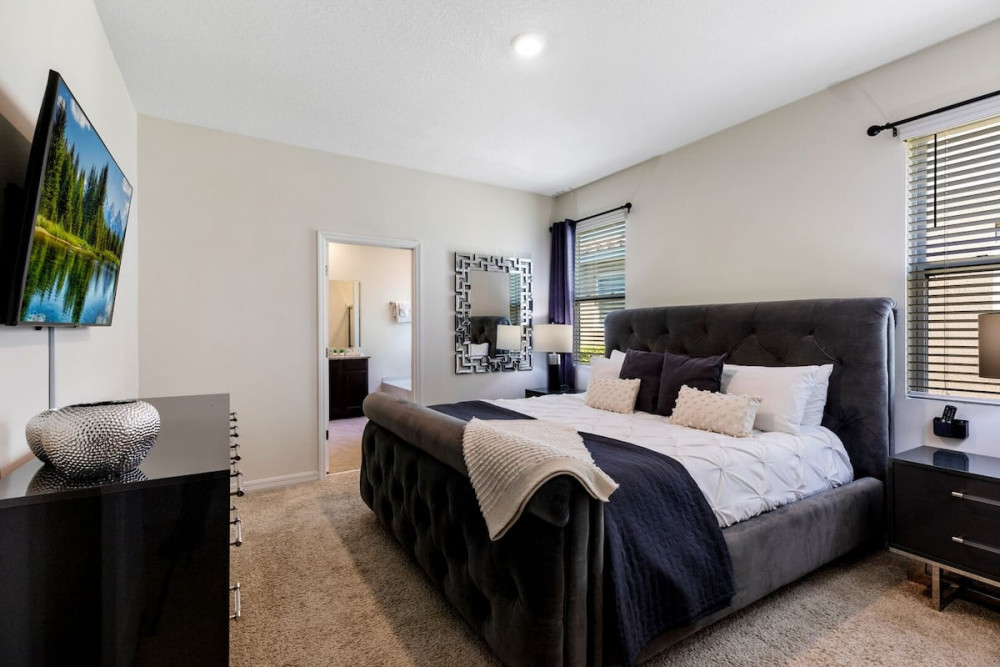 Solterra Resort 472