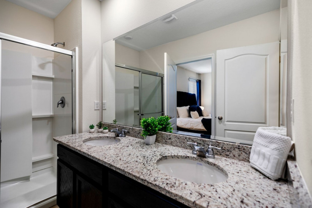 Solterra Resort 472