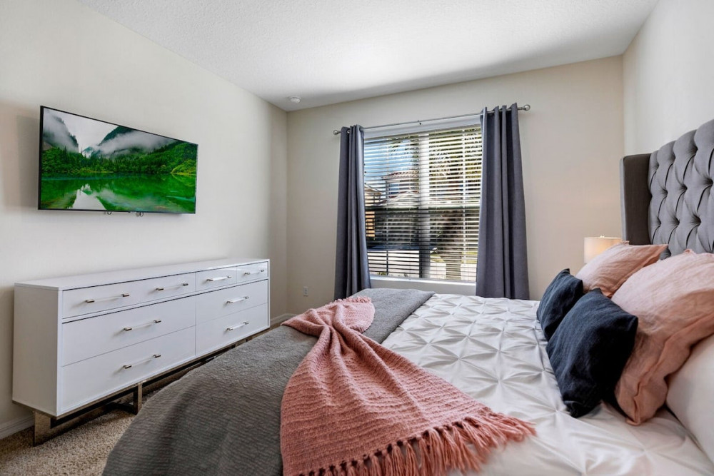 Solterra Resort 472
